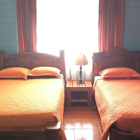 Sura Bed And Breakfast サンホセ エクステリア 写真