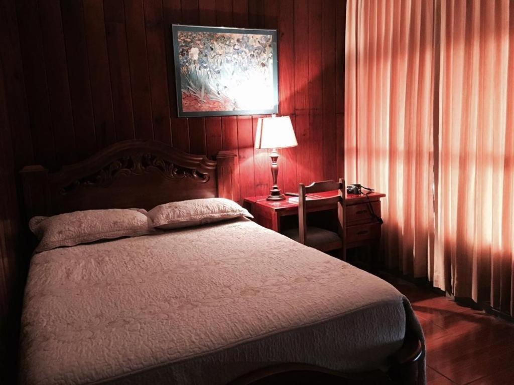 Sura Bed And Breakfast サンホセ エクステリア 写真