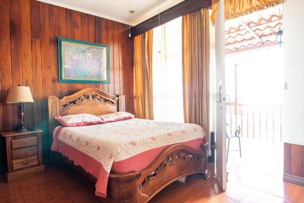 Sura Bed And Breakfast サンホセ エクステリア 写真